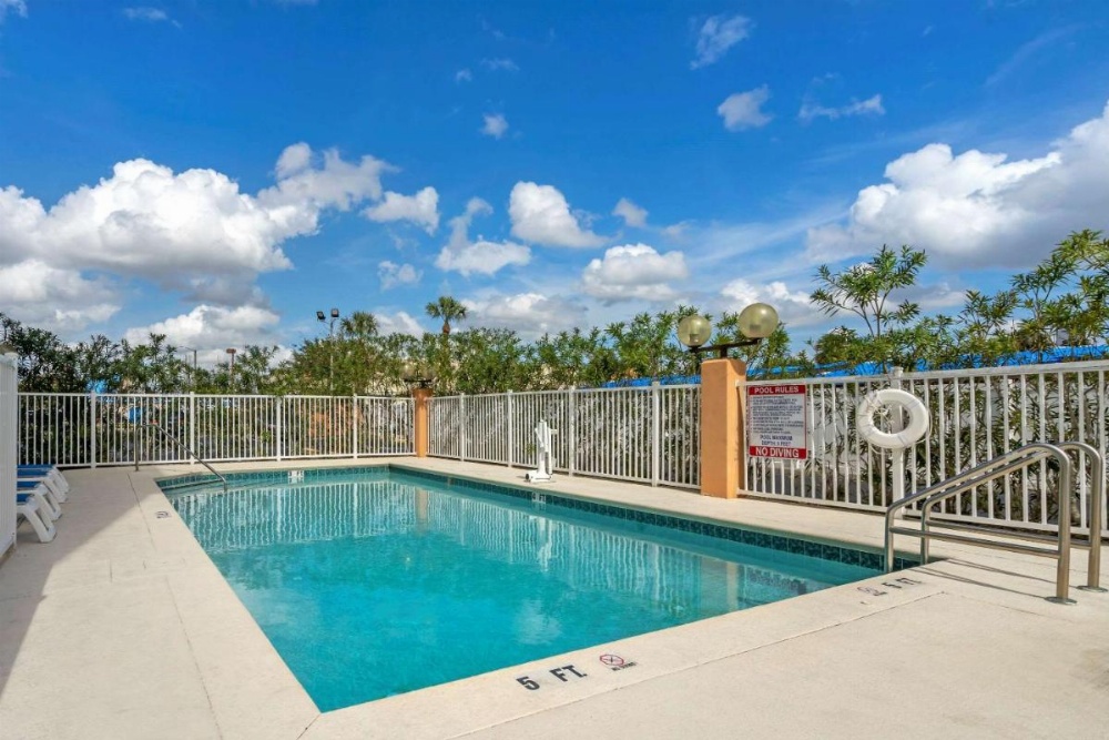 Comfort Inn Kissimmee Image 46