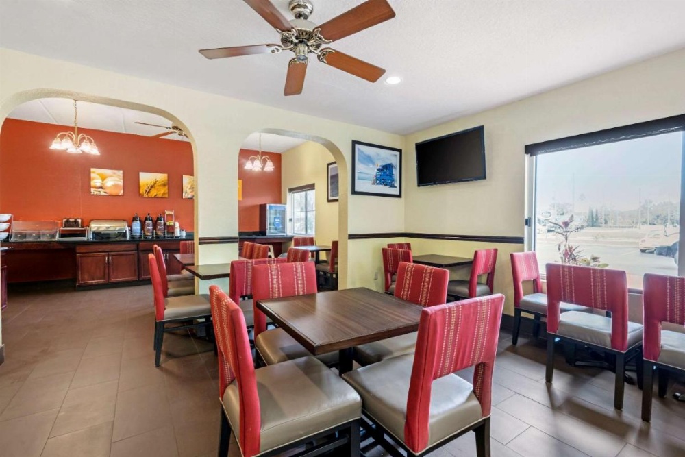 Comfort Inn Kissimmee Image 49